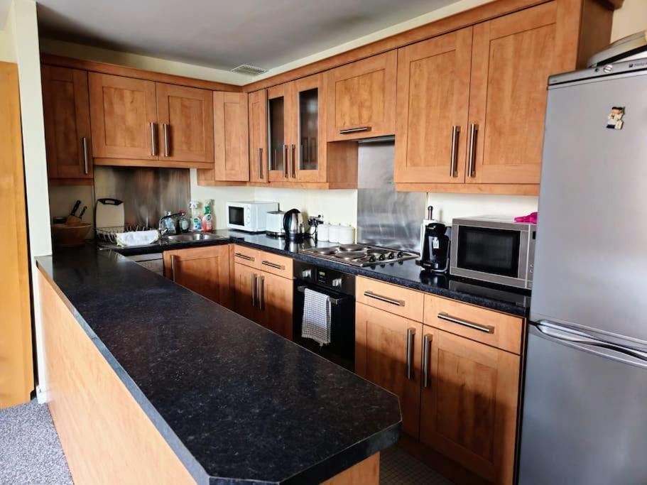 2 Bedroom Modern Stylish Apt In Glasgow City Centre, Glasgow